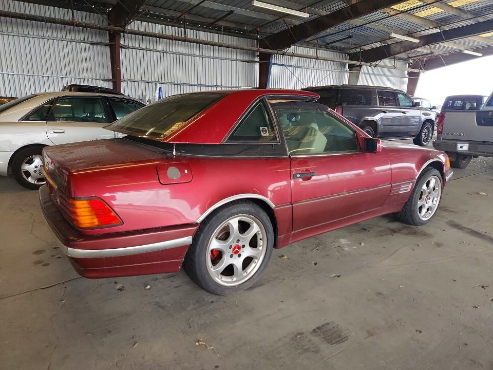 1992 Mercedes-benz Sl-klasse VIN WDBFA66E1NF054326 COPART salvage auction — MINOR DENT/SCRATCHES, Ca - Dis/Dlr/Exp Only Clean Title, sold $1,150 on 2026-07-09 (photo 3)