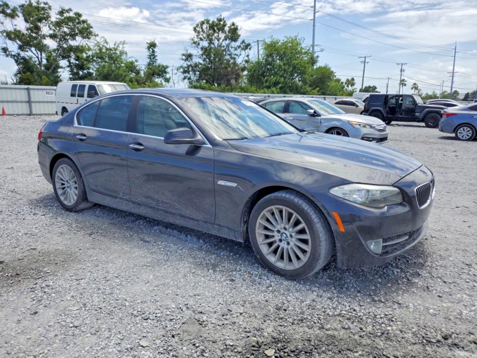 2011 BMW 5 series VIN WBAFR7C58BC606399 COPART salvage auction — MECHANICAL, Fl - Certificate Of Title, sold $10 on 2026-07-28 (photo 4)