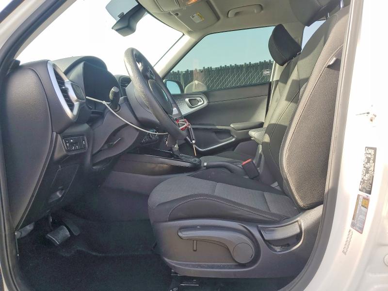 2020 Kia Soul VIN KNDJ23AU9L7003735 COPART salvage auction — FRONT END, Fl - Certificate Of Destruction, sold $1,950 on 2026-07-21 (photo 7)