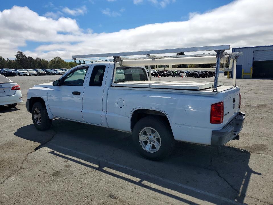 2008 Dodge Dakota VIN 1D3HE32N18S590358 COPART salvage auction — MINOR DENT/SCRATCHES, Ca - Dis/Dlr/Exp Only Clean Title, sold $850 on 2026-07-31 (photo 2)