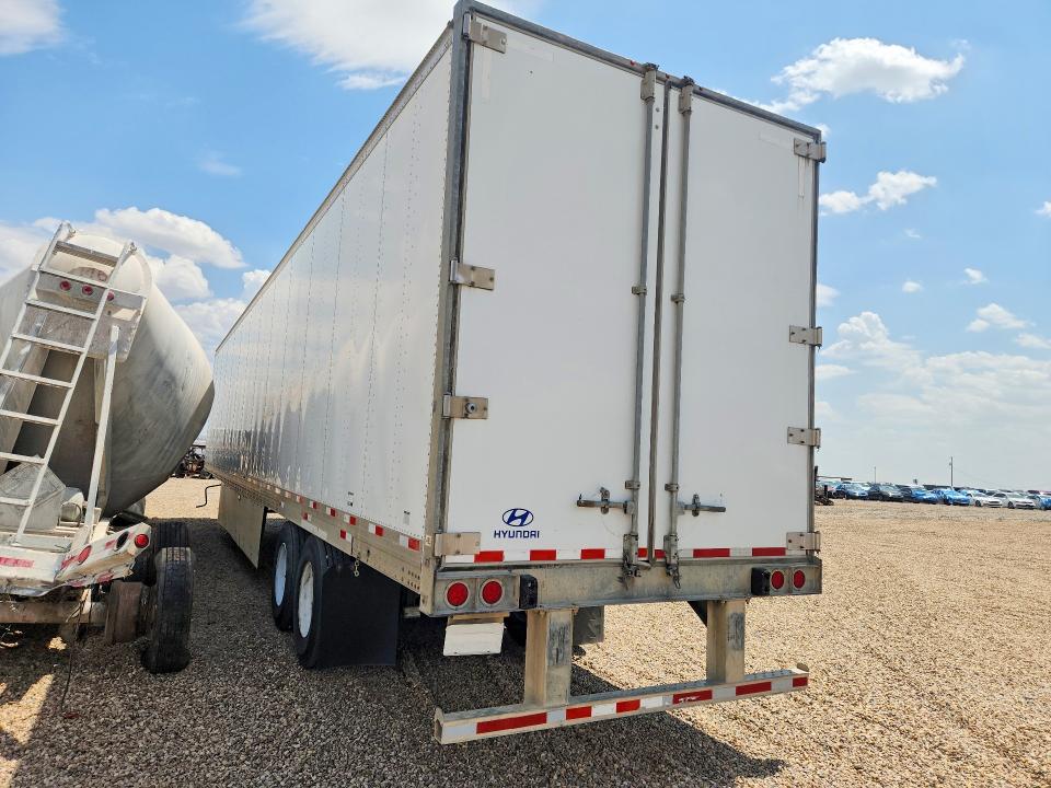 2015 Hyun Trailer VIN 3H3V532CXFT204027 COPART salvage auction — NORMAL WEAR, AZ - CERT OF TITLE - SALVAGE, sold $4,800 on 2026-08-13 (photo 2)