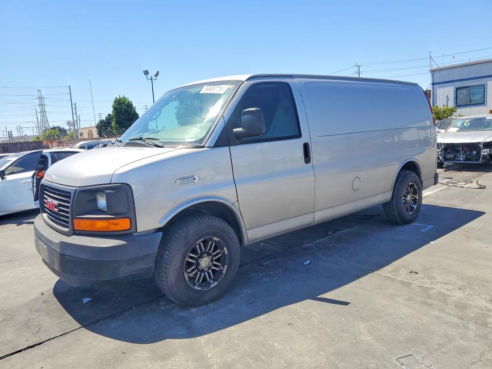 2008 Gmc Savana VIN 1GTFG15X781124712 COPART salvage auction — REAR END, CA - SALVAGE CERTIFICATE, sold $175 on 2026-07-29 (photo 1)