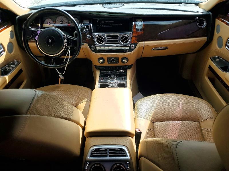 2011 Rolls-royce Ghost VIN SCA664S54BUX50190 COPART salvage auction — MINOR DENT/SCRATCHES, LA - CERTIFICATE OF TITLE (P), sold $275 on 2026-07-27 (photo 8)