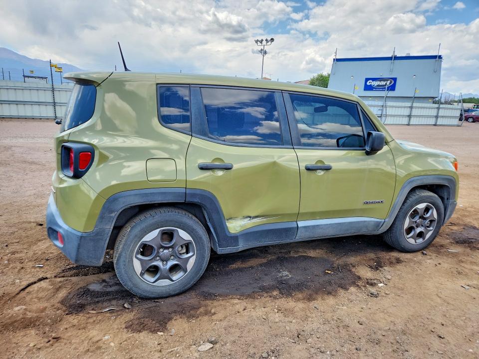 2015 Jeep Renegade VIN ZACCJAAH7FPC04303 COPART salvage auction — SIDE, CO - DIS/DLR/EXP ONLY CLEAN TITLE, sold $250 on 2026-07-22 (photo 3)