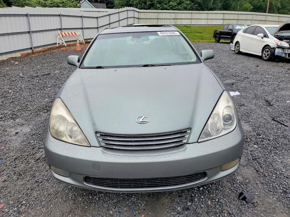 2004 Lexus ES VIN JTHBA30G640021833 COPART salvage auction — SIDE, NY - DEALER ONLY CLEAN TITLE, sold $650 on 2026-07-22 (photo 5)