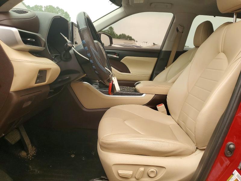 2020 Toyota Highlander VIN 5TDGZRBH5LS013470 COPART salvage auction — MINOR DENT/SCRATCHES, RI - CERTIFICATE OF TITLE (P), sold $3,150 on 2026-07-16 (photo 7)