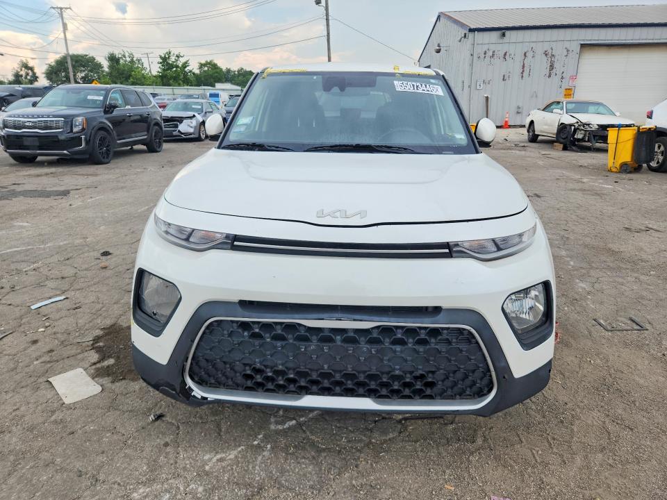 2022 Kia Soul VIN KNDJ23AU6N7816551 COPART salvage auction — MINOR DENT/SCRATCHES, Il - Certificate Of Title, sold $250 on 2026-07-28 (photo 5)
