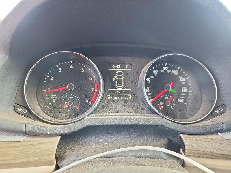 2016 Volkswagen Passat VIN 1VWBS7A36GC064876 COPART salvage auction — MINOR DENT/SCRATCHES, Salvage Title, sold $2,250 on 2026-07-23 (photo 9)
