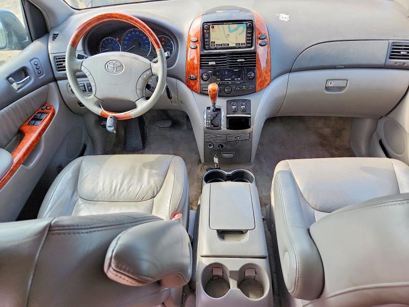 2010 Toyota Sienna VIN 5TDDK4CC0AS032602 COPART salvage auction — WATER/FLOOD, MA - CERT OF TITLE-RECONSTRCTD COLL, sold $80 on 2026-07-20 (photo 8)