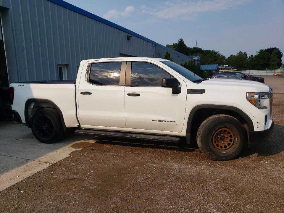 2021 Gmc SIERRA VIN 1GTU9AEF4MZ157378 COPART salvage auction — NORMAL WEAR, ON - PERMIT NO BRAND - UNFIT (P), sold $11,900 on 2026-08-19 (photo 4)