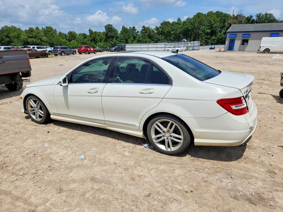 2012 Mercedes-benz C-klasse VIN WDDGF8BB6CR206102 COPART salvage auction — REAR END, Ga - Cert Of Title-Salvage, sold $650 on 2026-08-21 (photo 2)