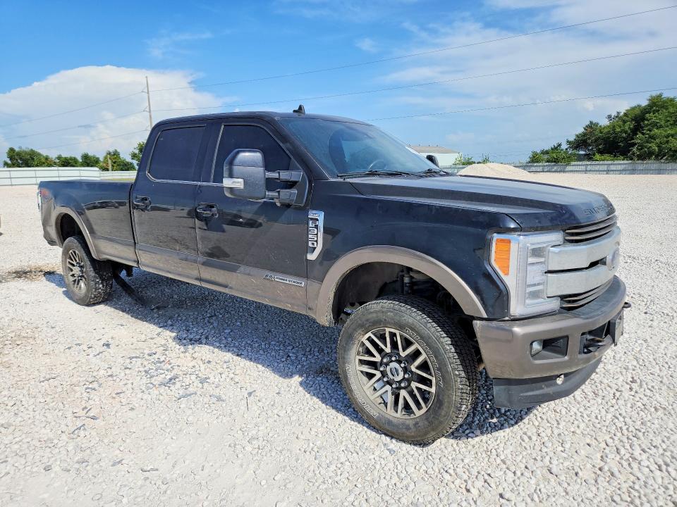 2019 Ford F350 VIN 1FT8W3BT0KEC97822 COPART salvage auction — REAR END, TX - SALVAGE VEHICLE TITLE, sold $4,100 on 2026-08-06 (photo 4)