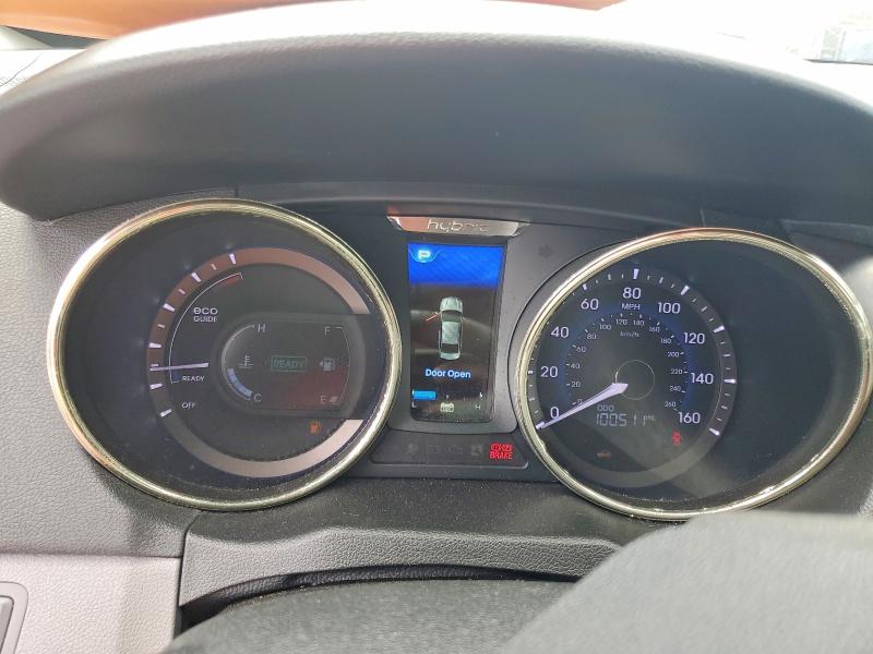 2012 Hyundai Sonata hybrid VIN KMHEC4A46CA024335 COPART salvage auction — REAR END, FL - CERTIFICATE OF TITLE, sold $700 on 2026-07-28 (photo 9)