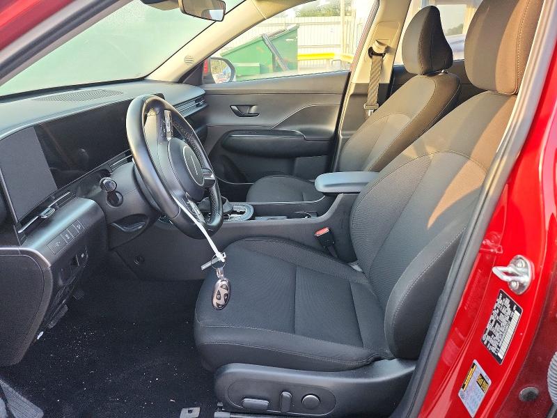 2025 Hyundai Kona VIN KM8HB3AB5SU286112 COPART salvage auction — WATER/FLOOD, FL - CERT OF TITLE-SLVG REBLD FLOOD, sold $7,500 on 2026-07-27 (photo 7)