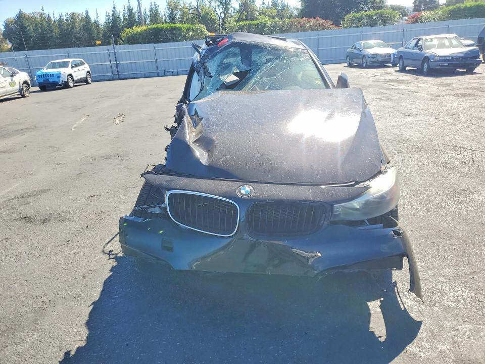 2014 BMW 3er VIN WBA3X5C59ED242926 COPART salvage auction — ROLLOVER, Ca - Salvage Certificate, sold $525 on 2026-07-14 (photo 5)