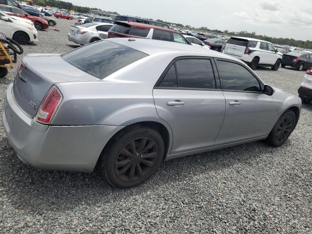 2014 Chrysler 300 VIN 2C3CCAGG2EH384111 COPART salvage auction — NORMAL WEAR, Tx - Certificate Of Title (P), sold $400 on 2026-07-31 (photo 3)