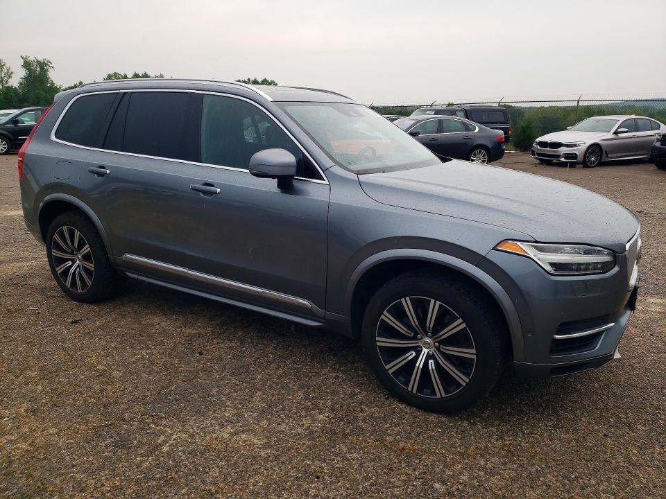 2017 Volvo Xc90 VIN YV4BC0PL8H1115142 COPART salvage auction — WATER/FLOOD, Va - Cert Of Title-Flood, sold $6,900 on 2026-08-21 (photo 4)