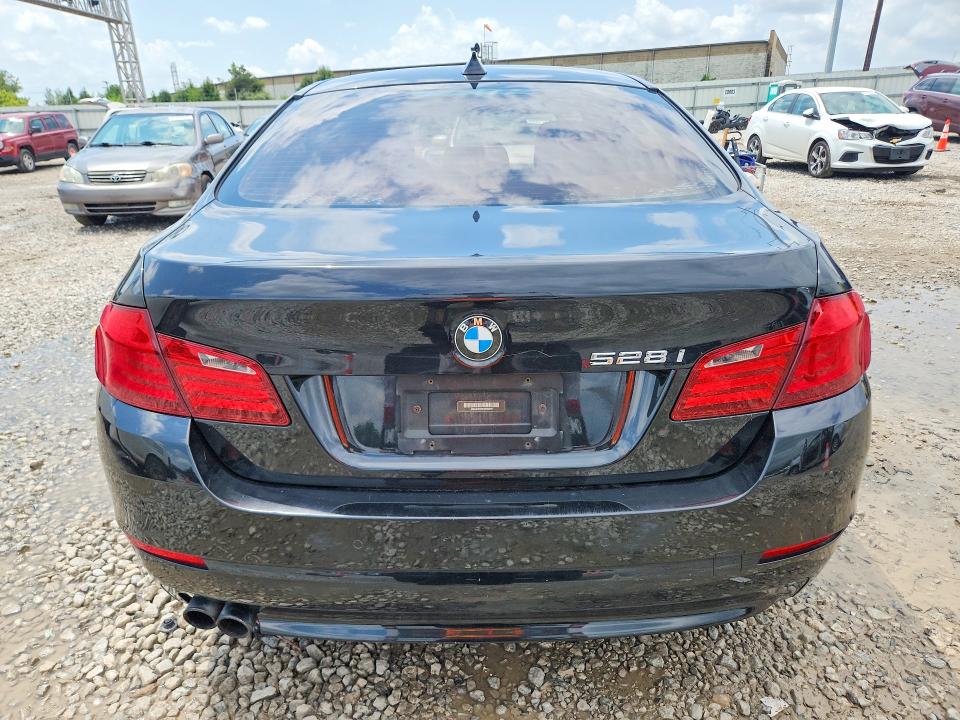 2012 BMW 5er VIN WBAXH5C59CDW06998 COPART salvage auction — FRONT END, OH - CERT OF TITLE-REBUILT SALVAGE, sold $150 on 2026-07-28 (photo 6)