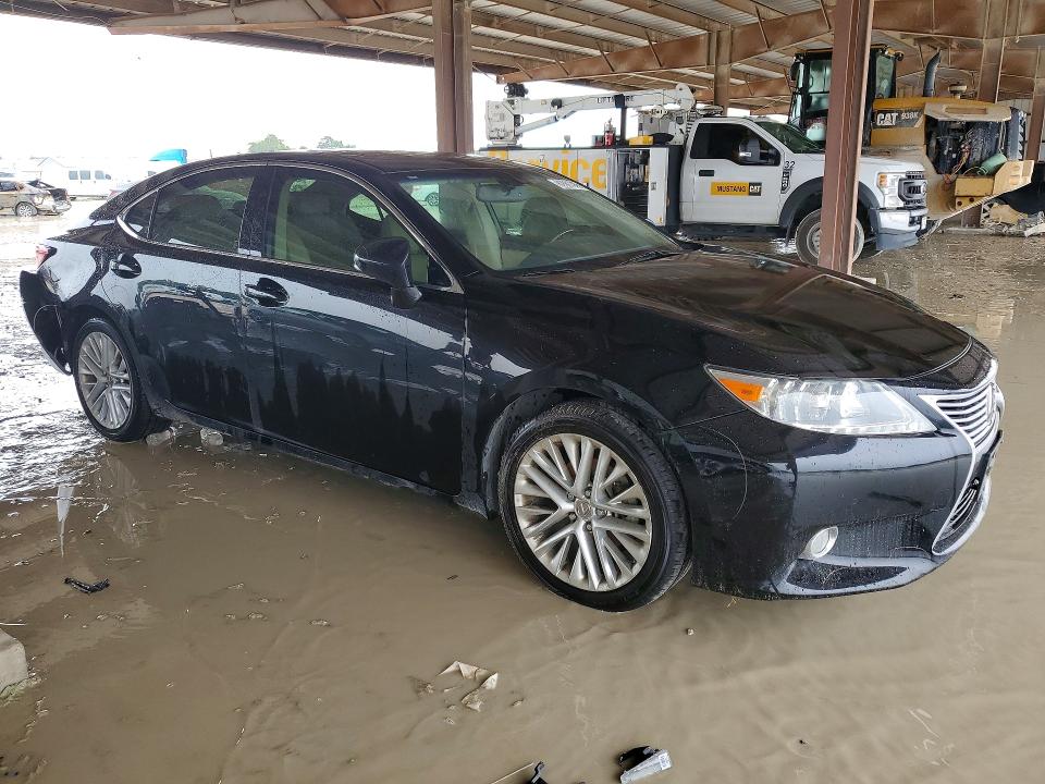 2013 Lexus ES VIN JTHBK1GG2D2024787 COPART salvage auction — REAR END, TX - SALVAGE VEHICLE TITLE (P), sold $3,900 on 2026-07-17 (photo 4)