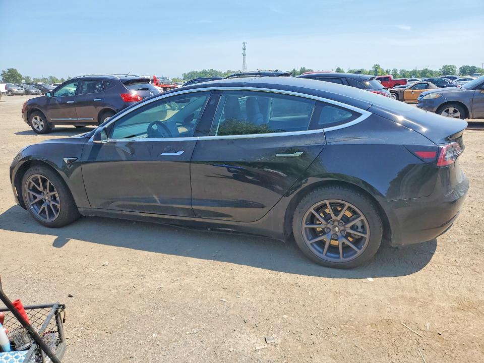 2018 Tesla Model 3 VIN 5YJ3E1EA9JF179874 COPART salvage auction — ROOF, On - Permit No Brand - Unfit, sold $225 on 2026-07-30 (photo 2)