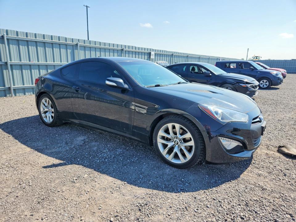 2016 Hyundai Genesis VIN KMHHU6KJ2GU133275 COPART salvage auction — REAR END, ON - PERMIT IRREPAIRABLE, sold $500 on 2026-07-21 (photo 4)