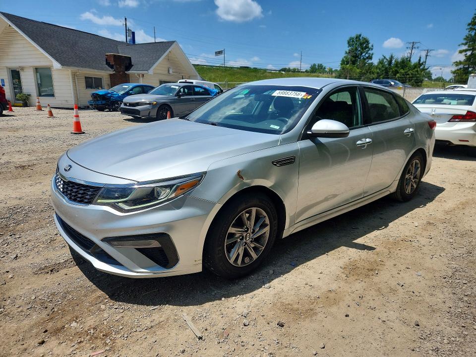 2019 Kia Optima VIN 5XXGT4L3XKG296097 COPART salvage auction — MINOR DENT/SCRATCHES, Oh - Certificate Of Title, sold $825 on 2026-07-29 (photo 1)