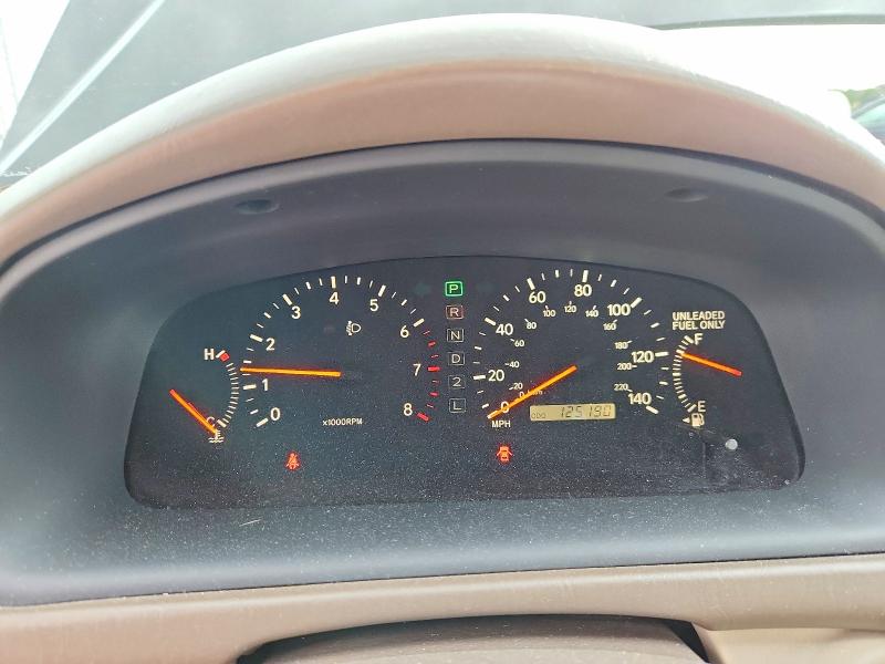 2000 Lexus Es 300 VIN JT8BF28G5Y0263356 COPART salvage auction — SIDE, CO - PUBLIC - SALVAGE TITLE (P), sold $275 on 2026-07-29 (photo 9)
