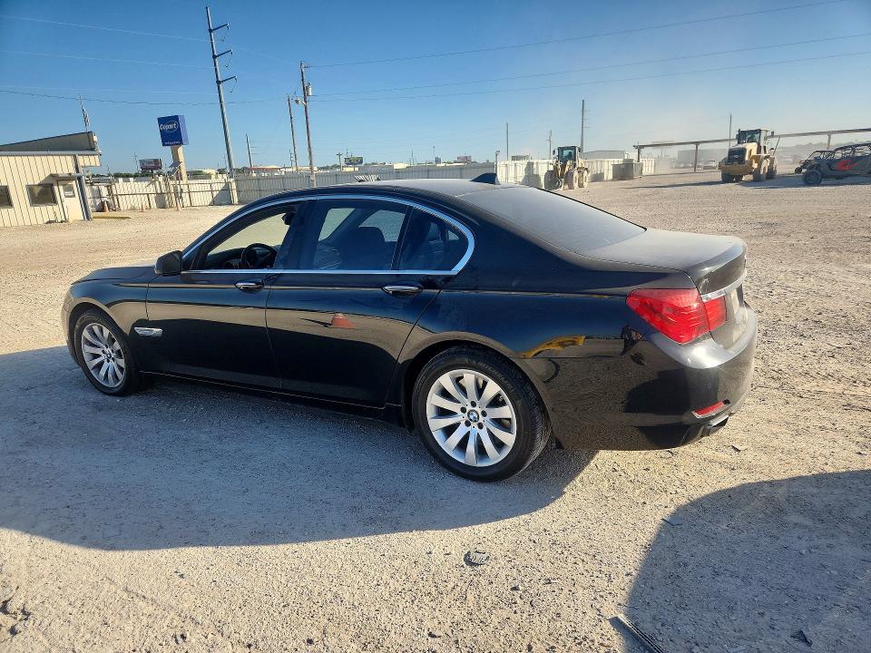 2010 BMW 7er VIN WBAKC6C54AC393699 COPART salvage auction — MECHANICAL, TX - CERTIFICATE OF TITLE, sold $400 on 2026-07-22 (photo 2)