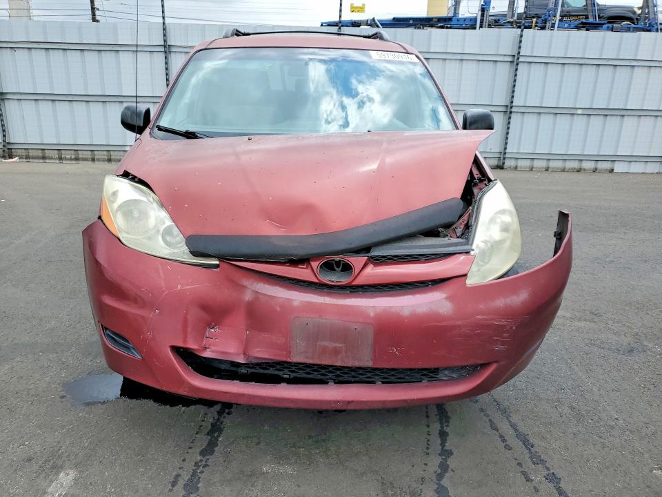 2010 Toyota Sienna VIN 5TDKK4CC3AS318242 COPART salvage auction — FRONT END, CA - SALVAGE CERTIFICATE, sold $550 on 2026-07-15 (photo 5)