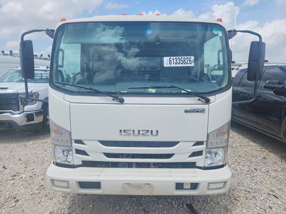 2018 Isuzu Npr Hd VIN 54DC4J1B6JS802481 COPART salvage auction — NORMAL WEAR, Tx - Certificate Of Title (P), sold $22,500 on 2026-08-26 (photo 5)