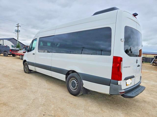 2022 Mercedes-benz Sprinter VIN W1Z4DGHYXNT097343 COPART salvage auction — MECHANICAL, Ca - Clean Title Export Only, sold $9,400 on 2026-07-28 (photo 2)