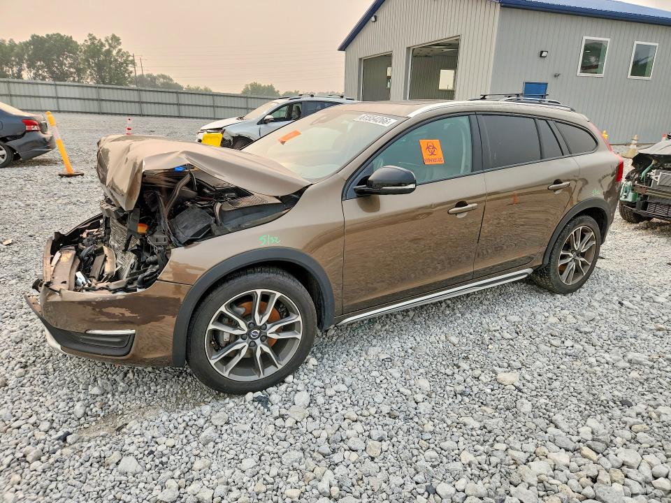 2017 Volvo V60 VIN YV440MWK4H1023592 COPART salvage auction — FRONT END, Oh - Cert Of Title-Salvage, sold $525 on 2026-07-31 (photo 1)