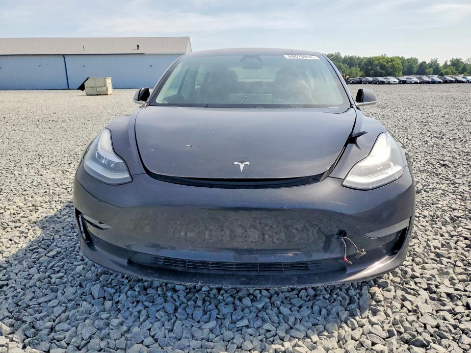 2018 Tesla Model 3 VIN 5YJ3E1EB0JF127252 COPART salvage auction — SIDE, Salvage Title, sold $1,650 on 2026-07-23 (photo 5)