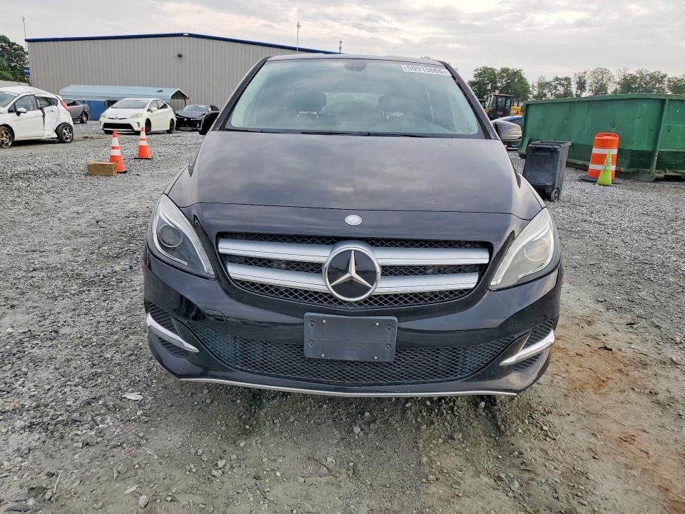 2014 Mercedes-benz VIN WDDVP9AB2EJ003477 COPART salvage auction — MECHANICAL, Pa - Cert Of Title (P), sold $4,000 on 2026-08-04 (photo 5)