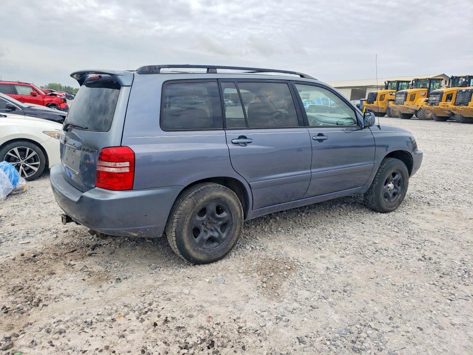 2003 Toyota Highlander VIN JTEGF21A730092336 COPART salvage auction — NORMAL WEAR, Va - Certificate Of Title, sold $175 on 2026-07-30 (photo 3)