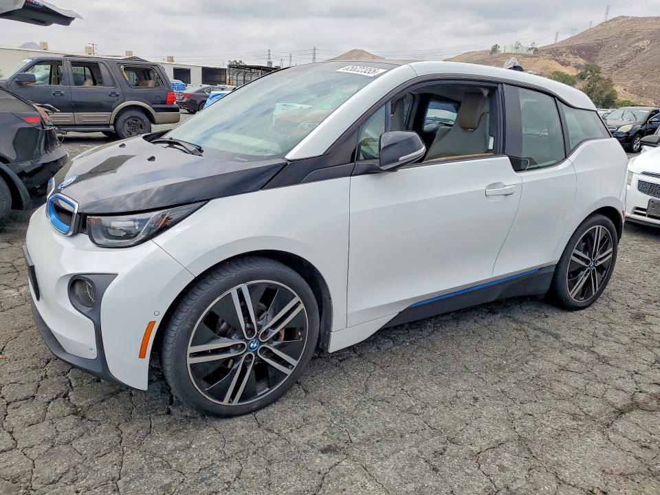 2016 BMW I3 VIN WBY1Z2C53GV556683 COPART salvage auction — NORMAL WEAR, FL - DIS/DLR/EXP ONLY CLEAN TITLE, sold $4,450 on 2026-07-16 (photo 1)