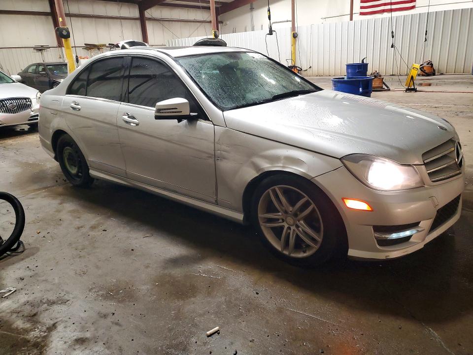2013 Mercedes-benz C-klasse VIN WDDGF8AB4DA840817 COPART salvage auction — SIDE, Pa - Certificate Of Salvage, sold $2,050 on 2026-08-07 (photo 4)
