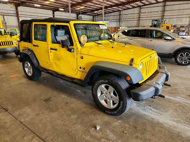 2008 Jeep Wrangler unlimited VIN 1J4GA39178L557873 COPART salvage auction — SIDE, Fl - Cert Of Title Slvg Rebuildable, sold $15 on 2026-07-27 (photo 4)