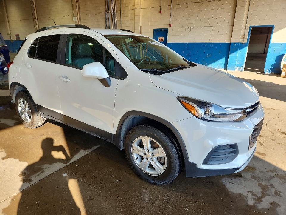 2021 Chevrolet Trax VIN KL7CJPSB3MB348867 COPART salvage auction — REAR END, FL - CERTIFICATE OF TITLE, sold $3,250 on 2026-07-20 (photo 4)