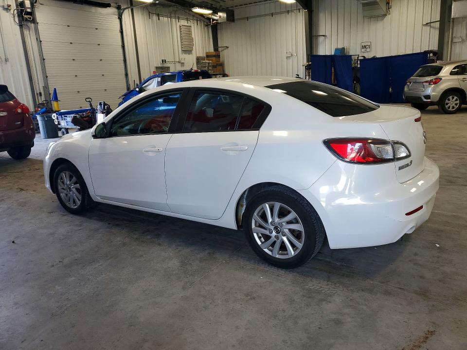 2013 Mazda 3 VIN JM1BL1UFXD1723827 COPART salvage auction — MINOR DENT/SCRATCHES, On - Permit No Brand - Unfit, sold $450 on 2026-07-29 (photo 2)
