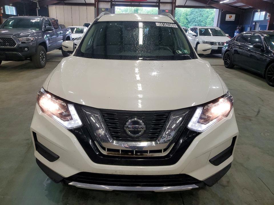 2019 Nissan Rogue VIN JN8AT2MV7KW384988 COPART salvage auction — MINOR DENT/SCRATCHES, Pa - Cert Of Title (P), sold $2,250 on 2026-07-30 (photo 5)