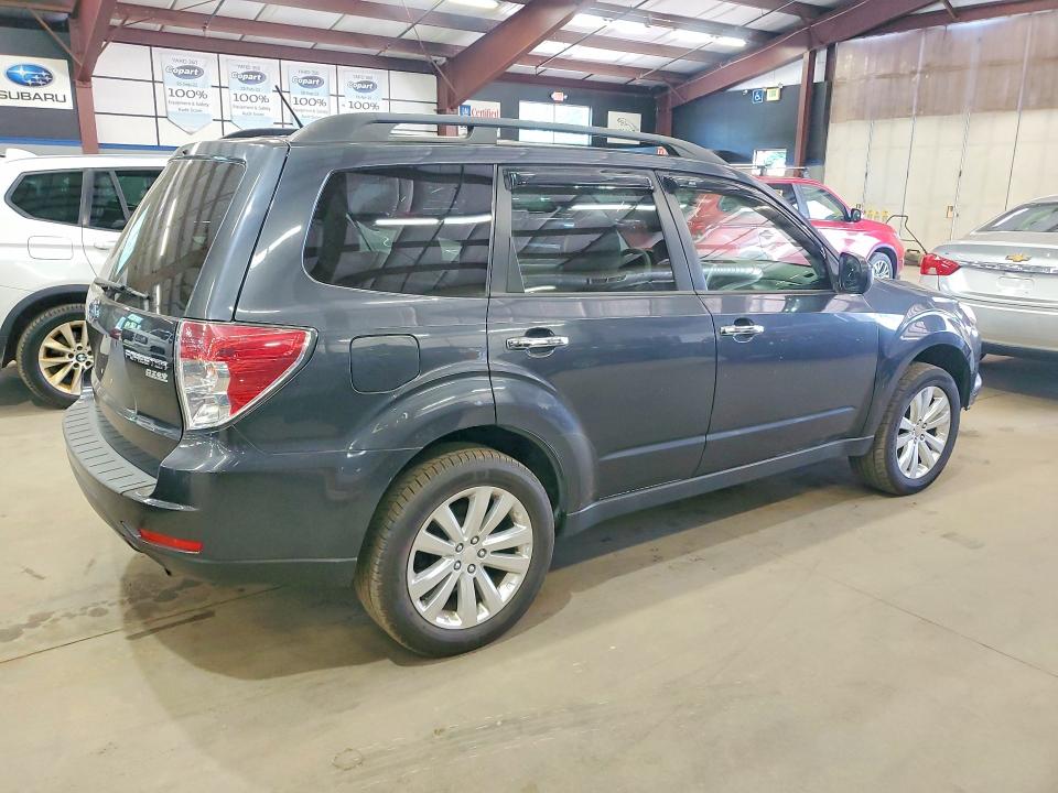 2012 Subaru Forester VIN JF2SHAEC8CH441165 COPART salvage auction — MINOR DENT/SCRATCHES, Ct - Certificate Of Title (P), sold $1,250 on 2026-07-27 (photo 3)