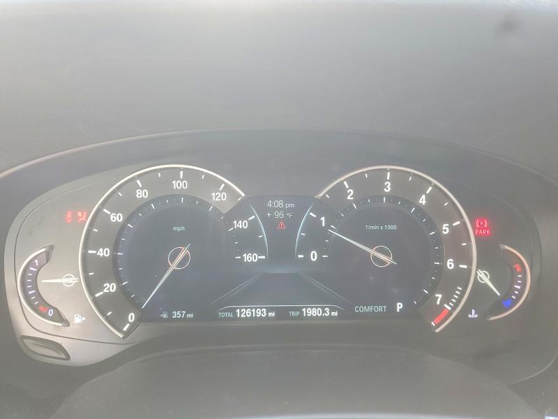 2017 BMW 5er VIN WBAJA7C3XHG906821 COPART salvage auction — SIDE, Salvage Title, sold $5,600 on 2026-07-28 (photo 9)