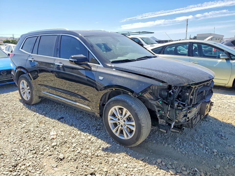 2025 Cadillac Xt6 VIN 1GYKPAR4XSZ136970 COPART salvage auction — FRONT END, Ca - Salvage Certificate, sold $4,600 on 2026-07-30 (photo 4)