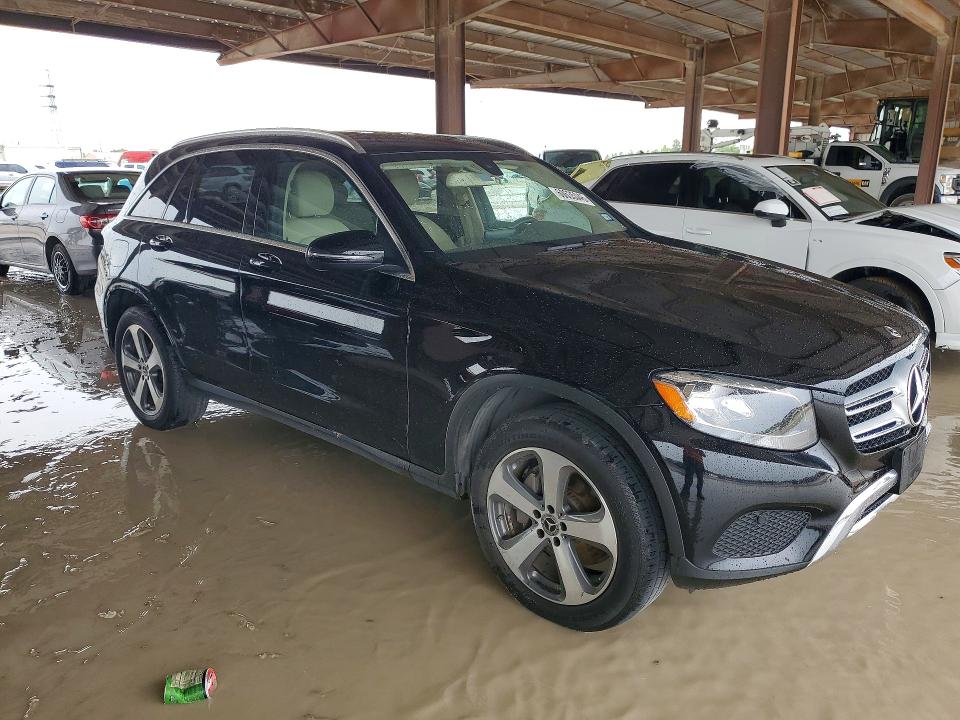 2019 Mercedes-benz Glc VIN WDC0G4JB6KF559551 COPART salvage auction — SIDE, Tx - Salvage Vehicle Title, sold $7,200 on 2026-08-14 (photo 4)