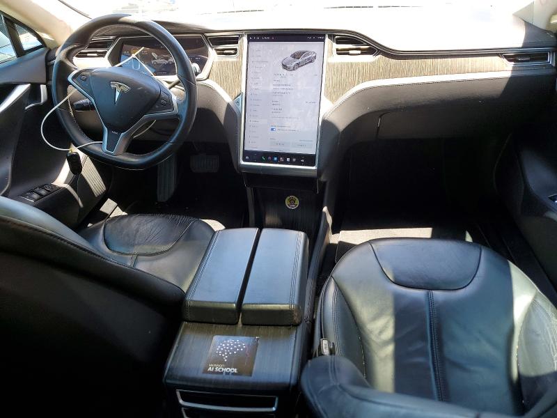 2013 Tesla Model s VIN 5YJSA1CN3DFP13548 COPART salvage auction — MINOR DENT/SCRATCHES, Ca - Dis/Dlr/Exp Only Clean Title, sold $3,500 on 2026-08-01 (photo 8)