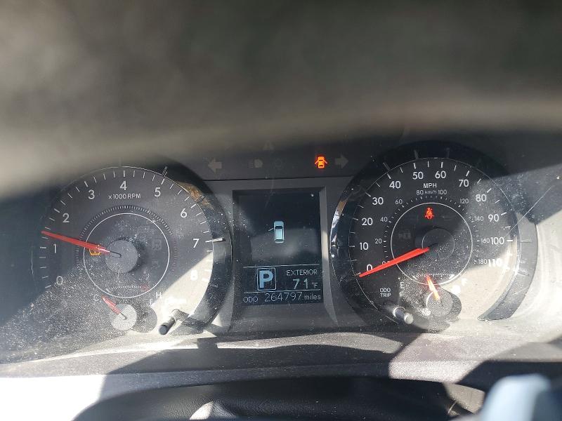 2015 Toyota Sienna VIN 5TDKK3DCXFS601057 COPART salvage auction — FRONT END, CA - SALVAGE CERTIFICATE, sold $1,050 on 2026-07-24 (photo 9)