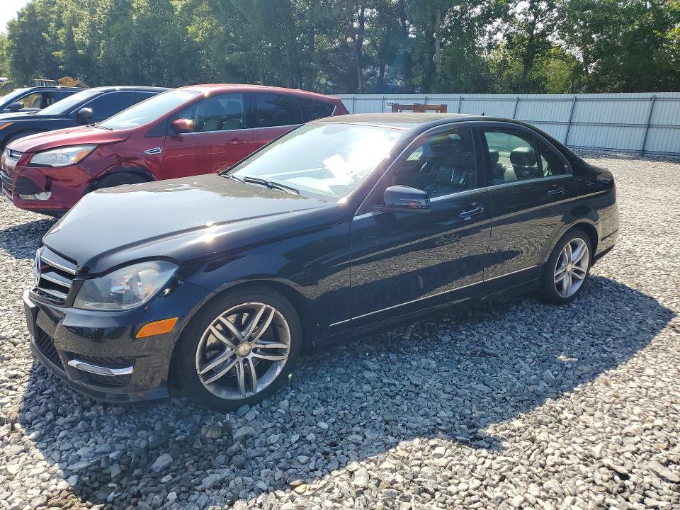 2014 Mercedes-benz C-klasse VIN WDDGF8AB9ER320938 COPART salvage auction — FRONT END, Ma - Cert Of Title-Reconstrctd Coll, sold $425 on 2026-08-12 (photo 1)