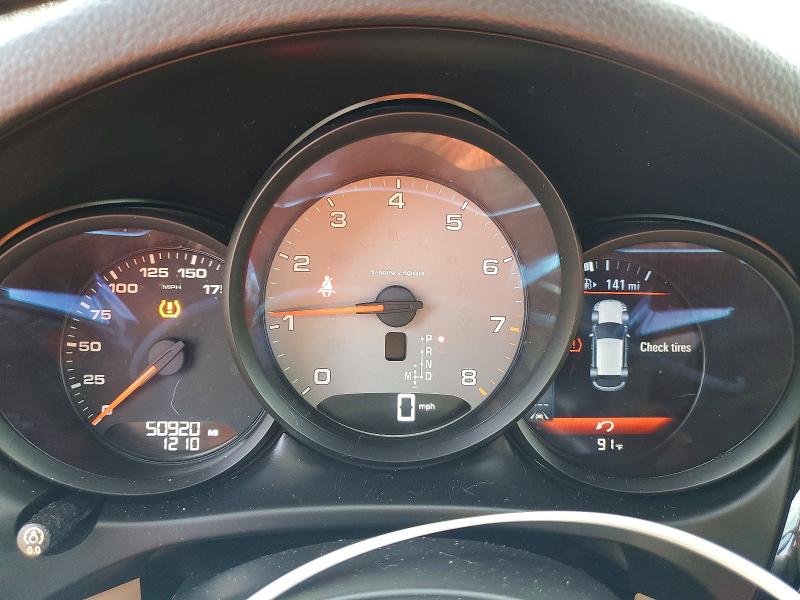 2019 Porsche Macan VIN WP1AB2A5XKLB30226 COPART salvage auction — SIDE, Fl - Cert Of Title Slvg Rebuildable, sold $12,500 on 2026-07-13 (photo 9)