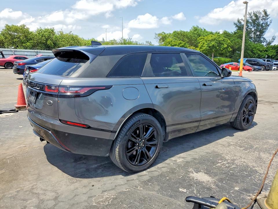2018 Land rover RANGE ROVER VIN SALYL2RX8JA709950 COPART salvage auction — FRONT END, Fl - Certificate Of Title (P), sold $10,900 on 2026-08-19 (photo 3)